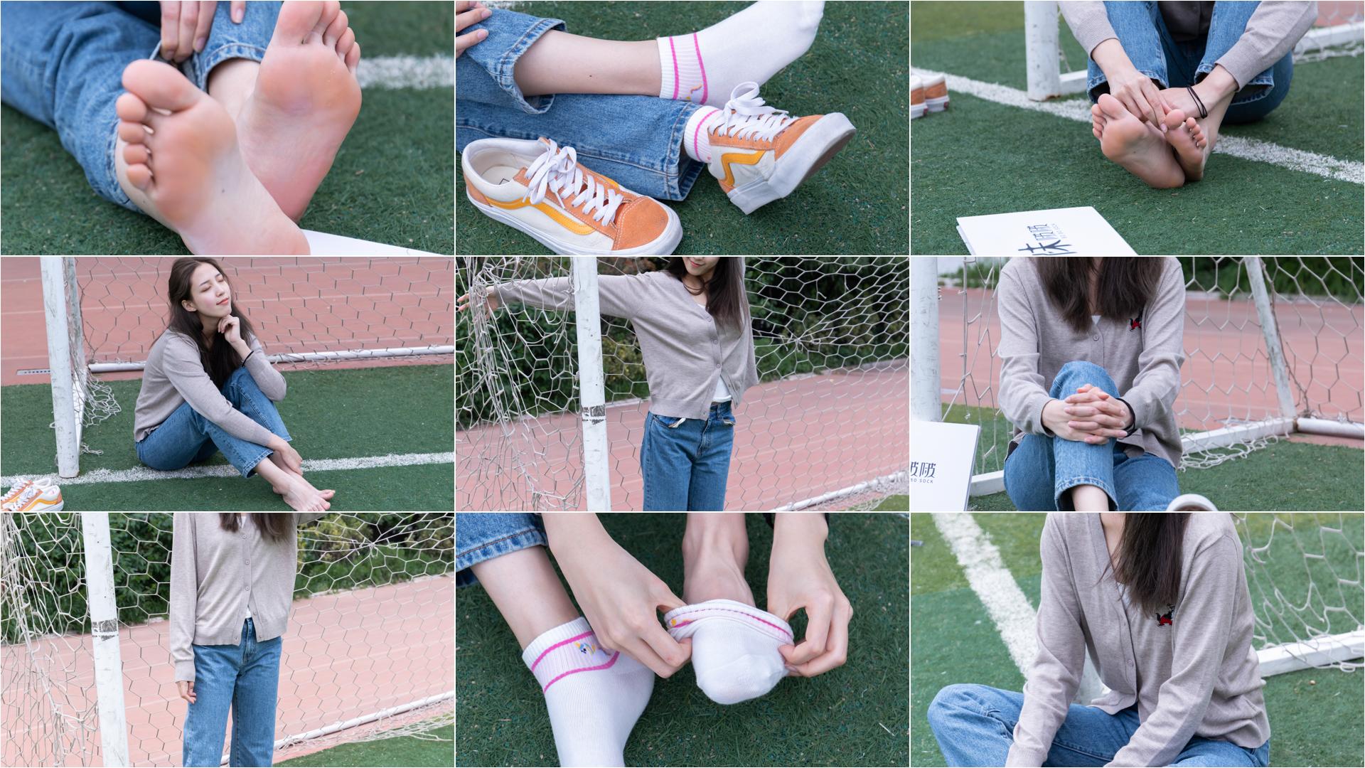 [BoBoSocks袜啵啵]NO.004 泡芙-vans帆布鞋、白棉袜、裸足[127P+1V／3.25GB]-私房图片写真